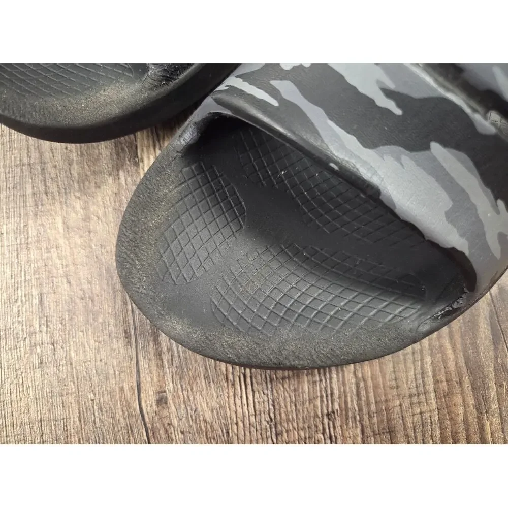 OOFOS OOahh Sport Flex Sandals Mens 8 - Women 10 Black Camo Slide Slip-On Shoes